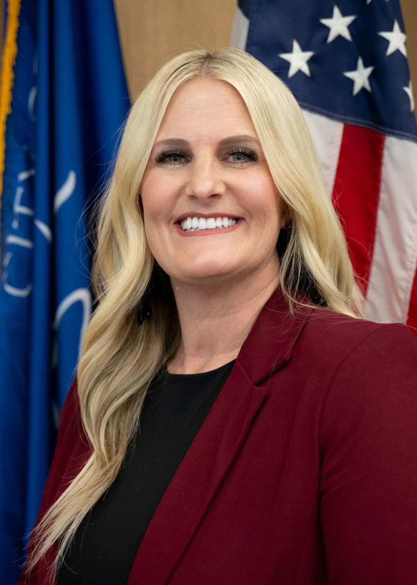 Official portrait of Audrey Barton from saratogasprings-ut.gov
