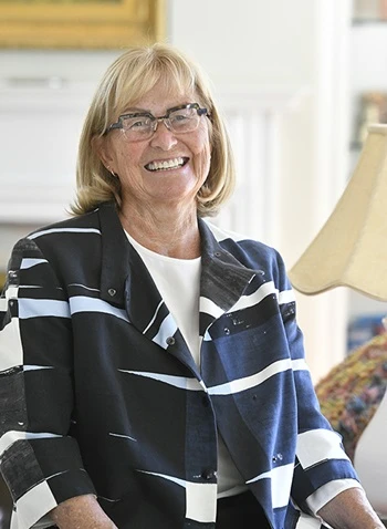 Official-page portrait of Carol Barlow Lear