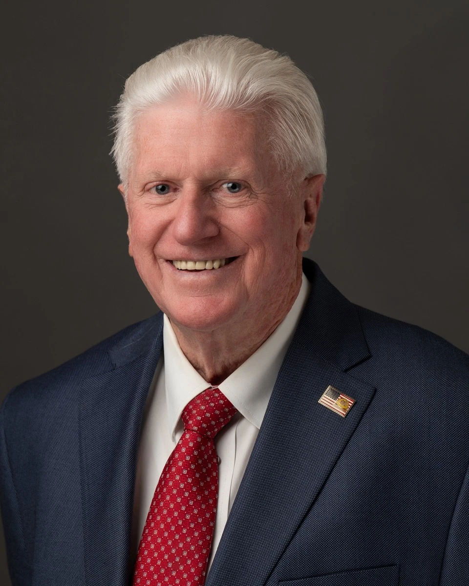 Don L. Ipson in an official Utah Legislature portrait.