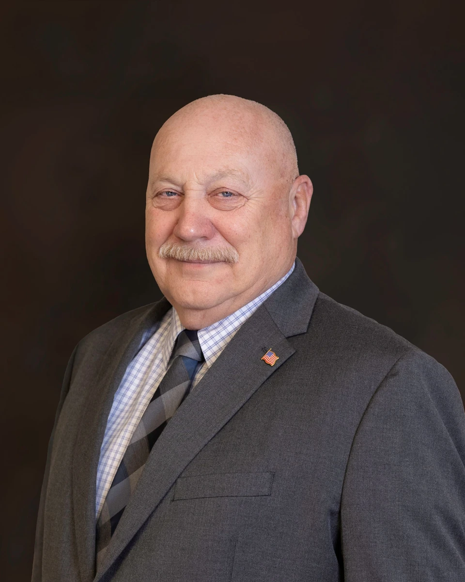 Official portrait of John Laursen from uintah.gov