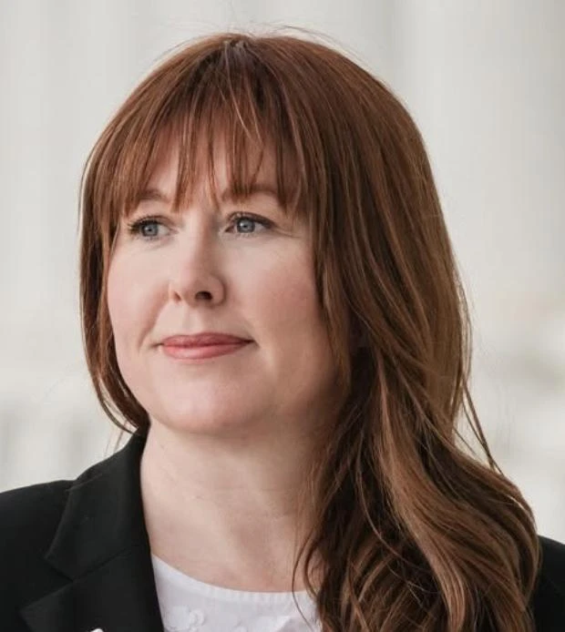 Candidate headshot of Liz Oates from their BallotReady profile