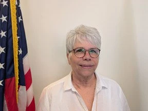 Official portrait of Pat Argyle from gardencityutah.gov