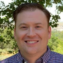 Candidate headshot of Phil Graves from their BallotReady profile