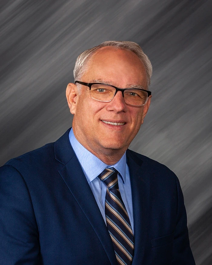 Official portrait of Rodney W. Mann from utahcounty.gov