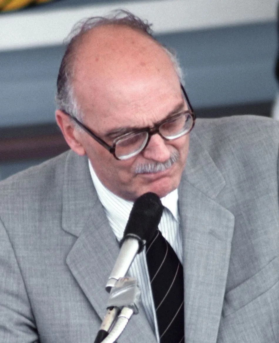Scott M. Matheson speaking at the USS Salt Lake City commissioning ceremony, May 12, 1984; existing Wikimedia Commons crop