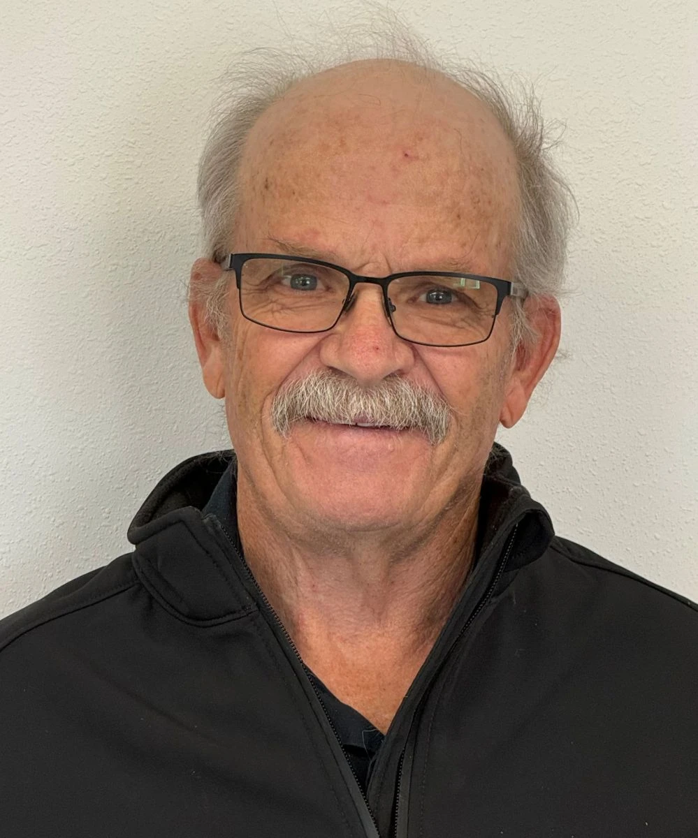 Official portrait of Terry Hughes from tabionatownut.gov
